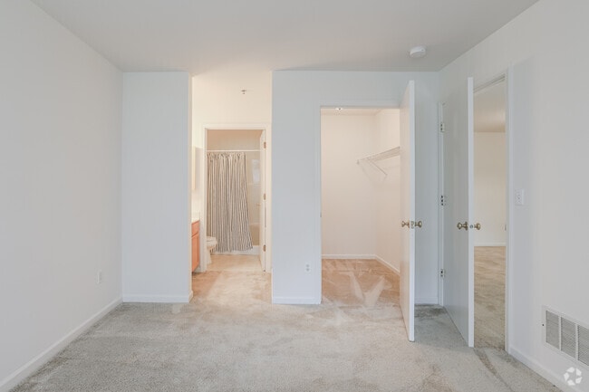 2 BR, 2 BA - Master Bedroom