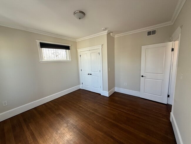 Photo - 55 Iffley Rd Unit 2