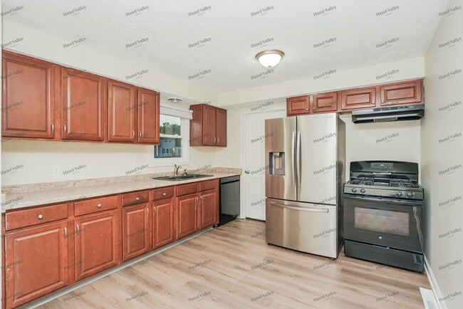 Photo - 451 Fairway Blvd