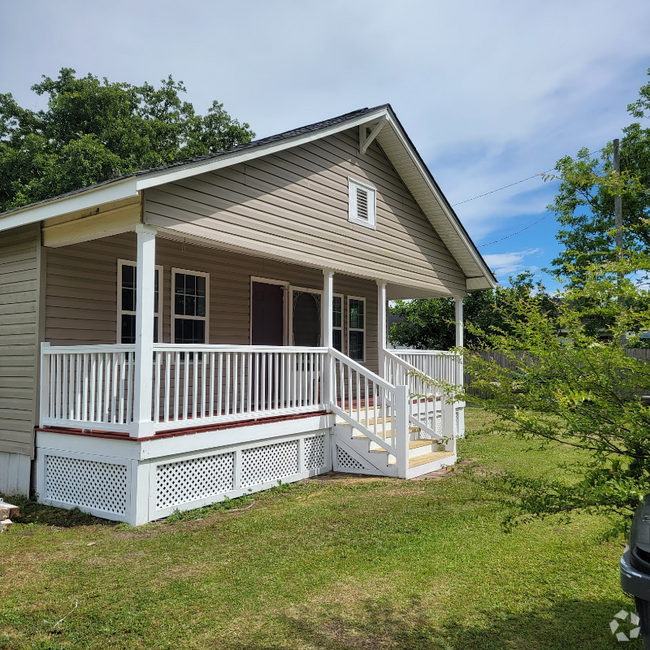 Building Photo - 4375 Blue Banks Loop Rd NE Rental