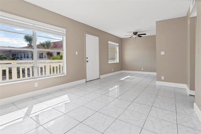 Photo - 1333 S Dixie Hwy Unidad 222