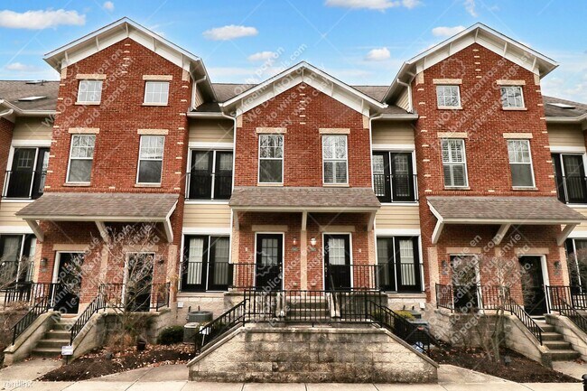 Photo - 2 br, 1 bath Townhome - 1054 Reserve Way