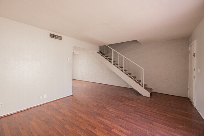 Photo - 3520 W Dunlap Ave Unit 192