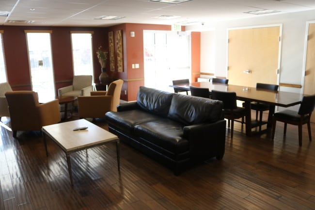 Silver Gardens Apartments