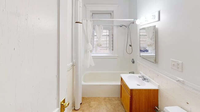 5 Walbridge St Unit 2