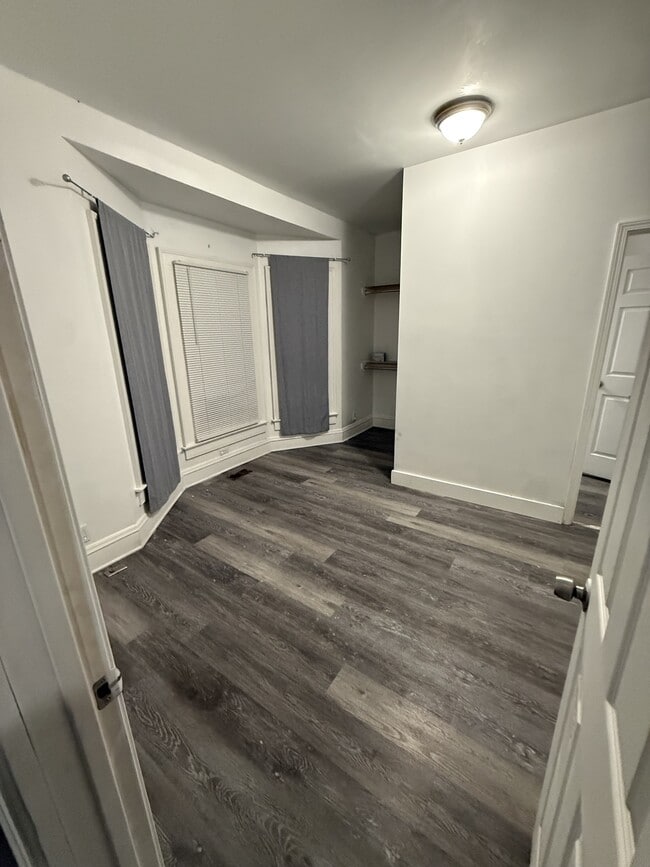 Photo - 1247 Selma Rd