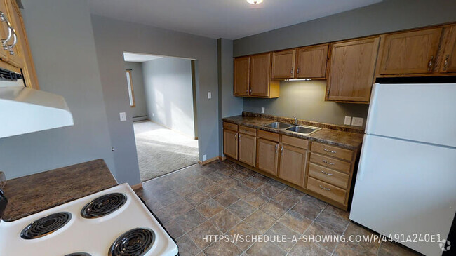 Building Photo - 1008 W Bluff Unit #C Rental