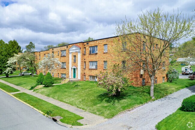 Virginia Terrace - Virginia Terrace Apartments