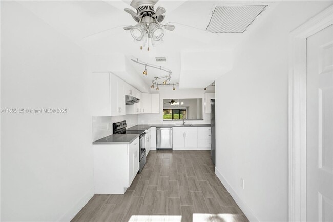 Photo - 4163 SW 85th Ave