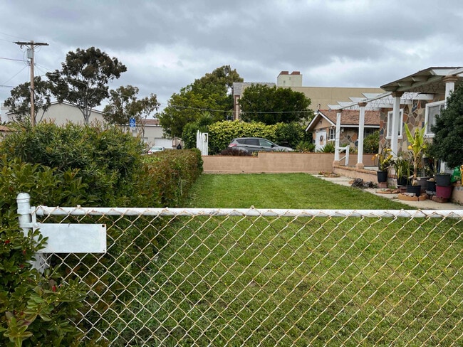 Building Photo - 1521 S 42nd St