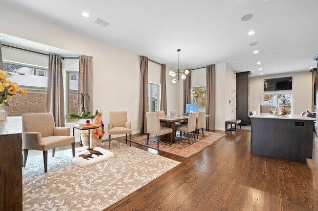 Photo - 3452 N Newcastle Ave