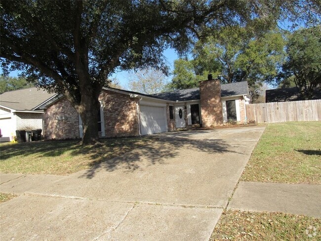 Building Photo - 22702 Braken Carter Ln Rental