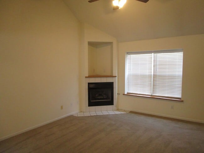 Photo - 5013-5015 Betty Jean Way Unidad 5013 Betty Jean Way