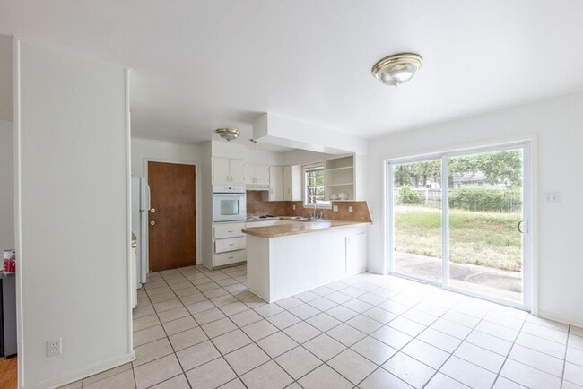 Photo - 9720 Brooks Ln