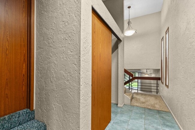 Photo - 3Bd/2Ba Seattle House