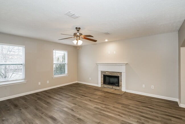 Photo - 1732 Elijah Ryan Dr