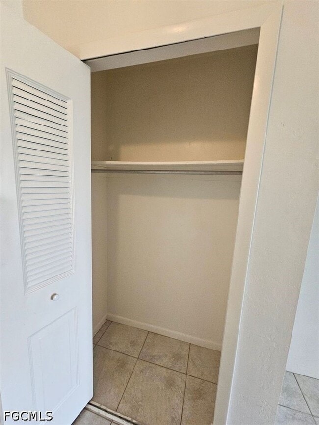 Photo - 120 Trafalgar Pkwy Unit 4