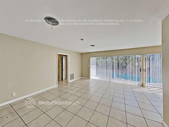 Photo - 2240 NE 62nd St