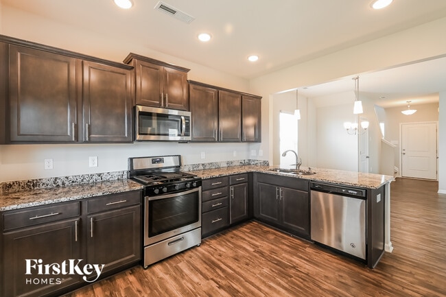 Photo - 2114 Attend Xing