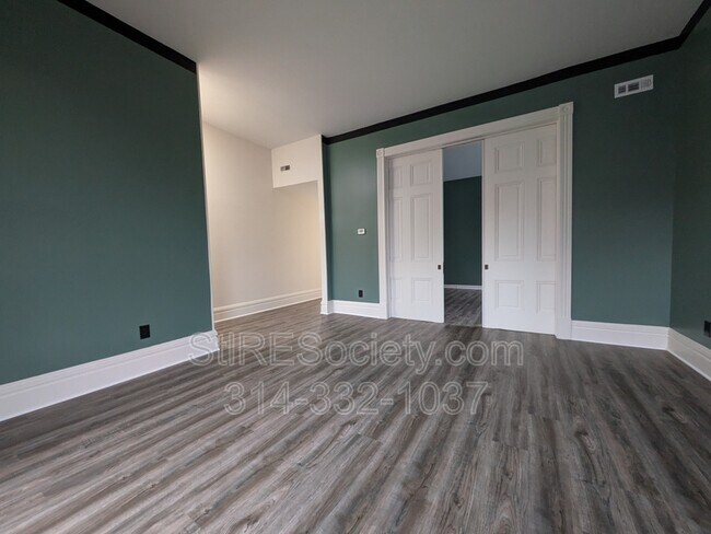 Photo - 2012 Oregon Ave Unit 1F