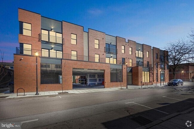 Building Photo - 203 Haverford Ave Unit 302 Rental
