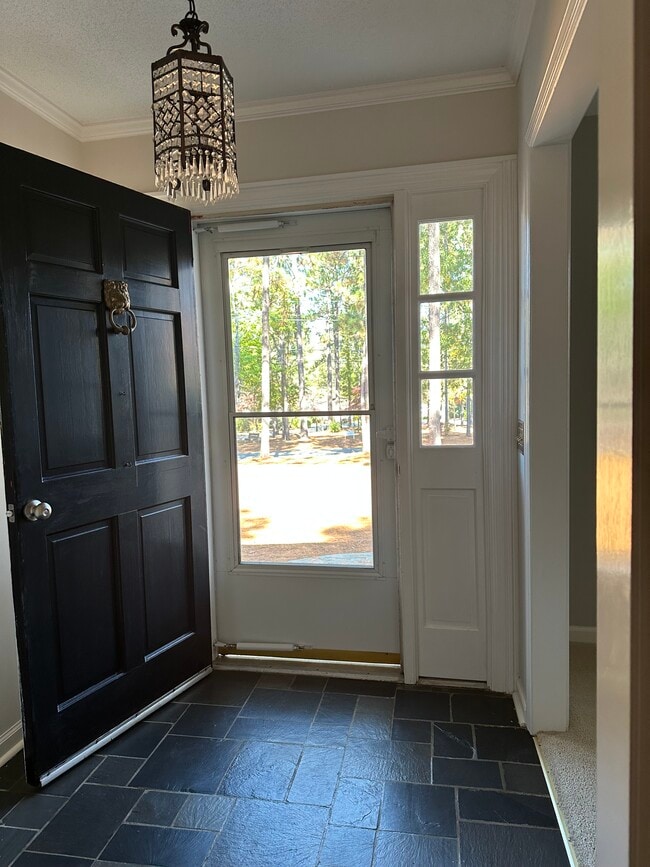 Photo - 147 Pine Ridge Dr