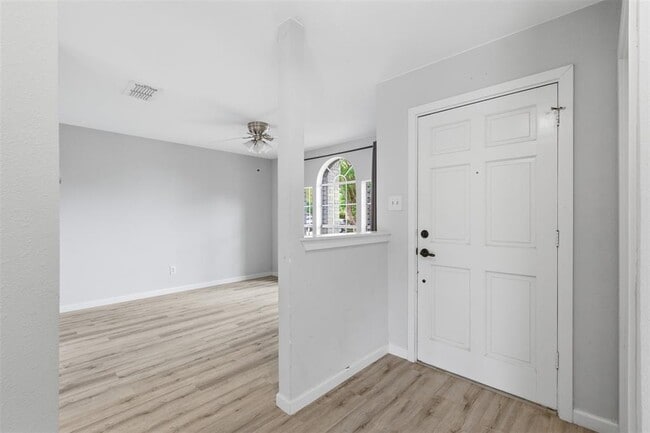 Photo - 508 Battlecreek Ln