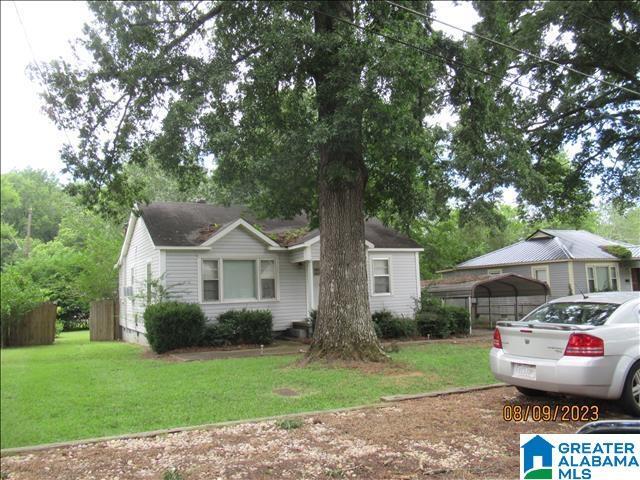 Photo - 610 Ledford St House