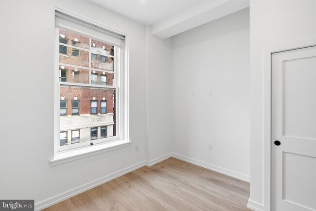 Photo - 203 S 13th St Unidad 4A