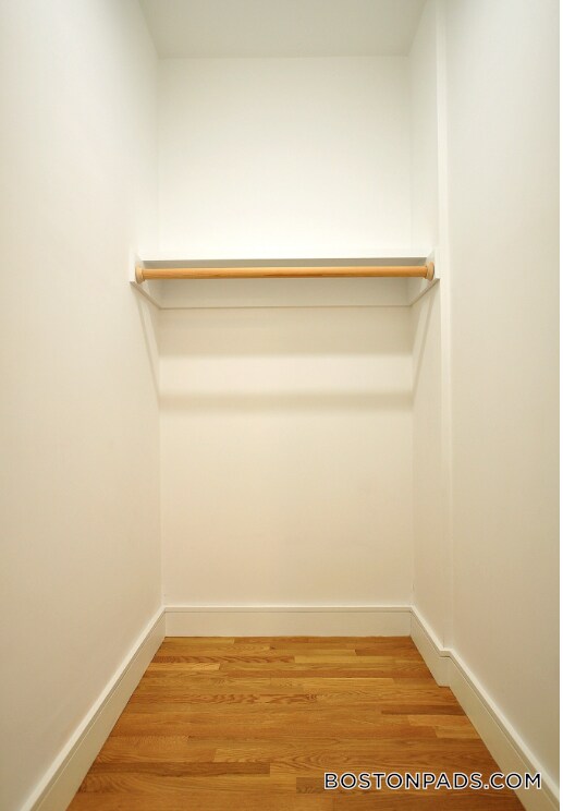 Photo - 877 Beacon St Unit 2