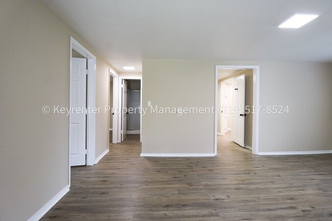 Photo - 504 W Chestnut St