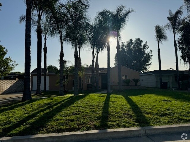 Building Photo - 13086 Cozzens Ave Rental