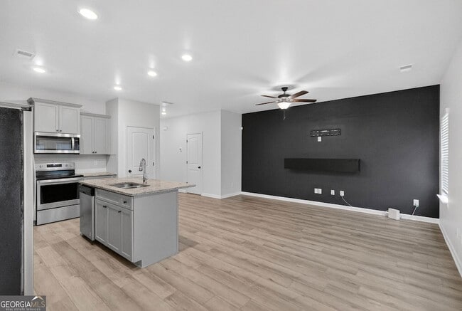 Photo - 7151 Chara Ln