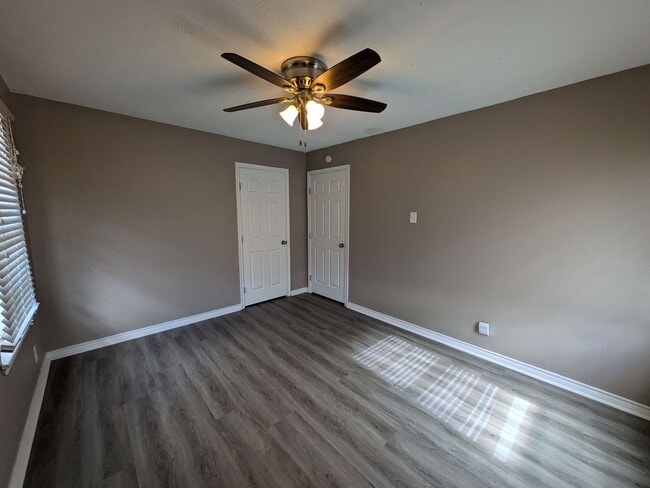 Photo - 1901 W Wildwood Ave