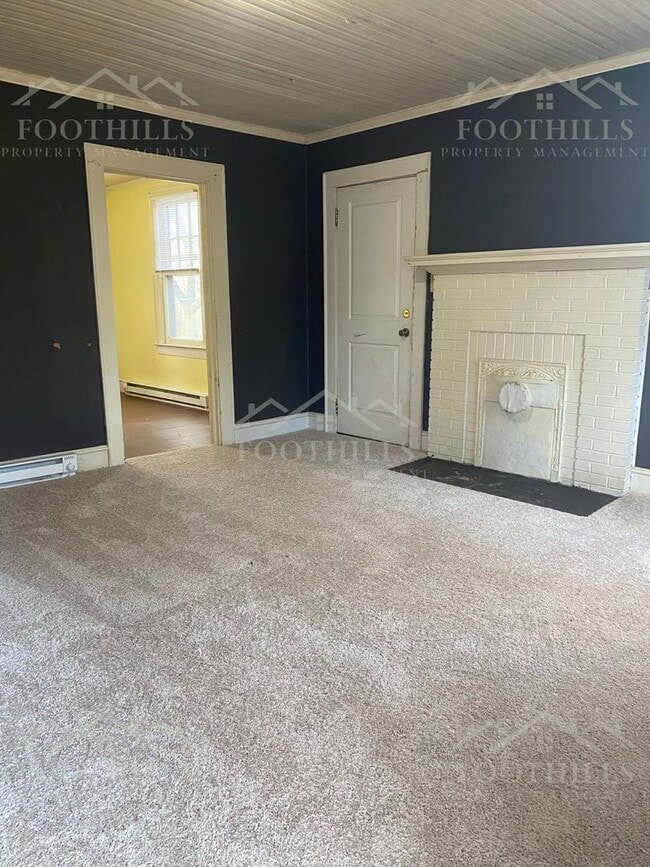 Photo - 708 Crescent Dr