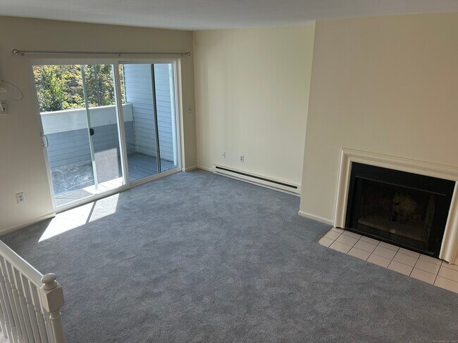 Photo - 1 Beaver Brook Rd Unit 19