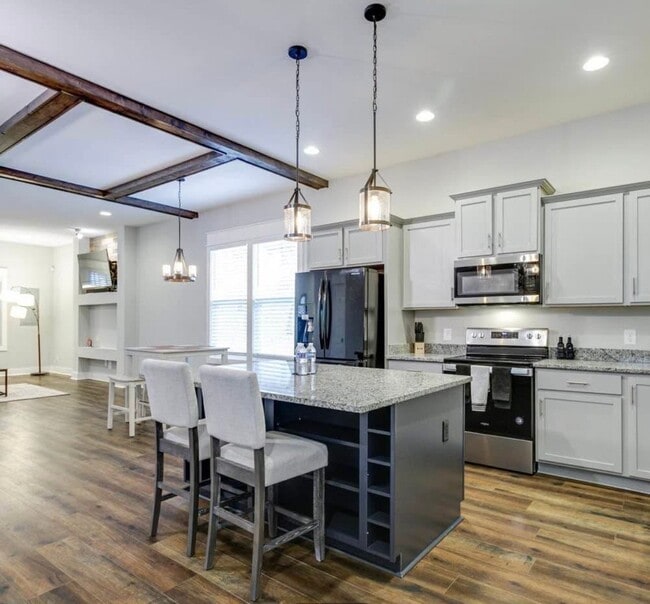 Photo - 567 Tulip Grove Rd