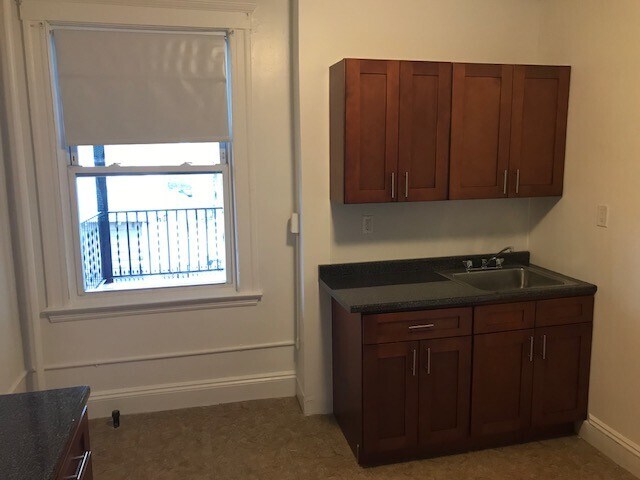 Photo - 1638 Commonwealth Ave