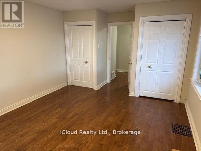 Photo - 38 Kawartha Ave
