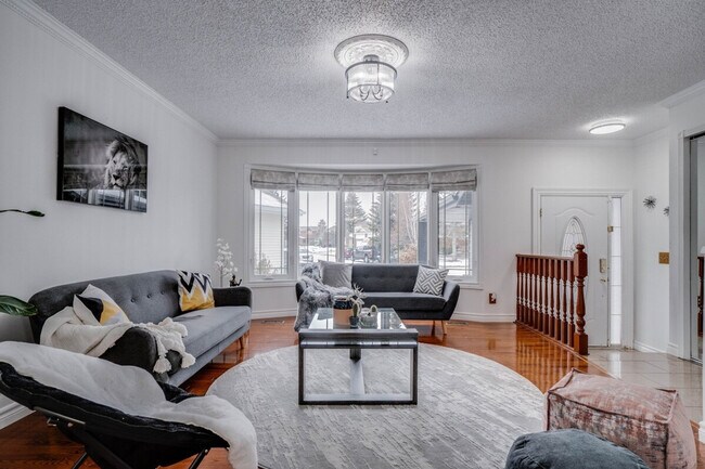 Photo - 5839-5185 185 St NW Unit SI ID1564650P