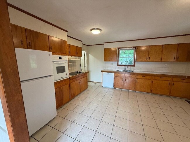 Photo - 304 Reservoir St