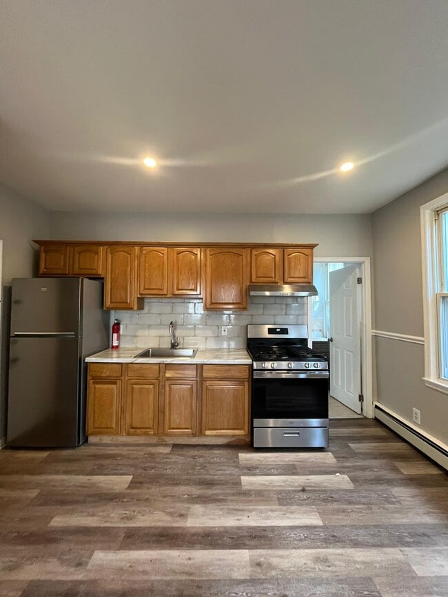 Building Photo - 91 W 20th St Unit 2