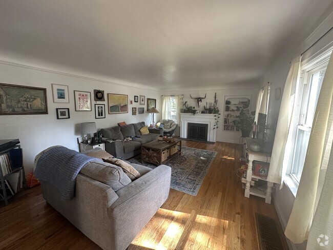 Building Photo - 1392 Reed St Rental