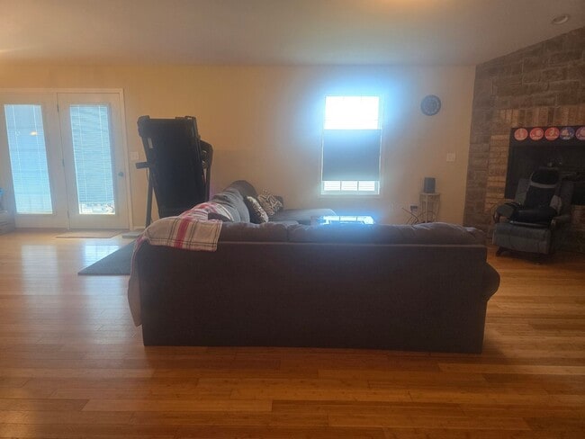 Photo - 161 Lyle Curtis Cir