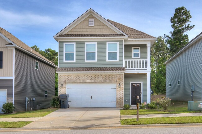Building Photo - 3 Bedroom 2.5 Bath in Grovetown!