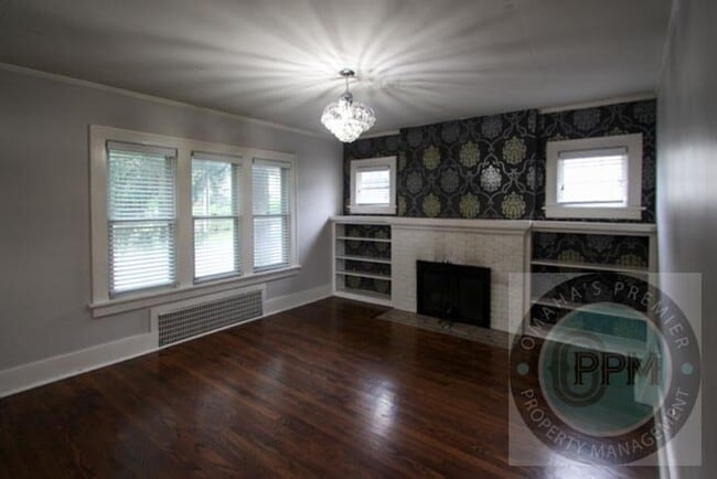 Photo - 6011 Walnut St