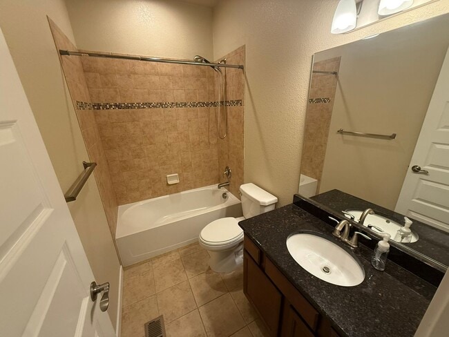 Photo - Spacious Modern 5-Bedroom Ranch Home in Hidden Valley Farm