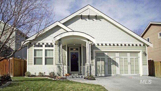 Building Photo - 6087 S Rising Sun Way