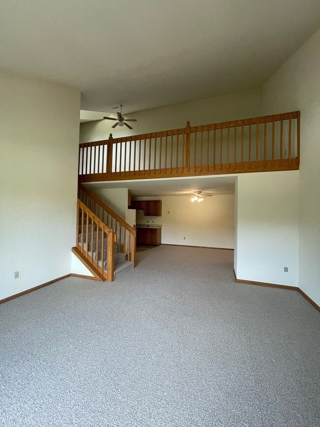 Photo - River Park Apartments