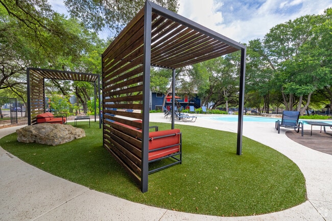 Salón de la piscina - The Social SMTX®